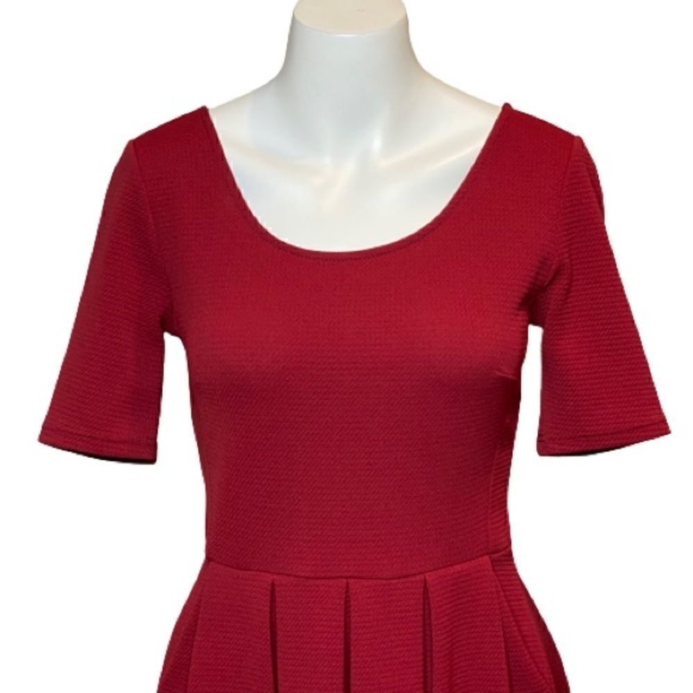 Lush burgundy short sleeve skater dress with pockets size M - Picture 2 of 13